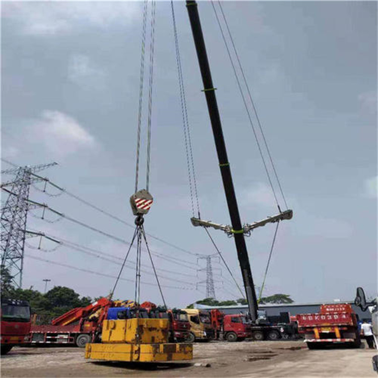 吉阳风电设备吊装